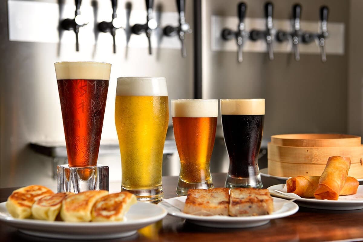 クラフトビールの料理写真
