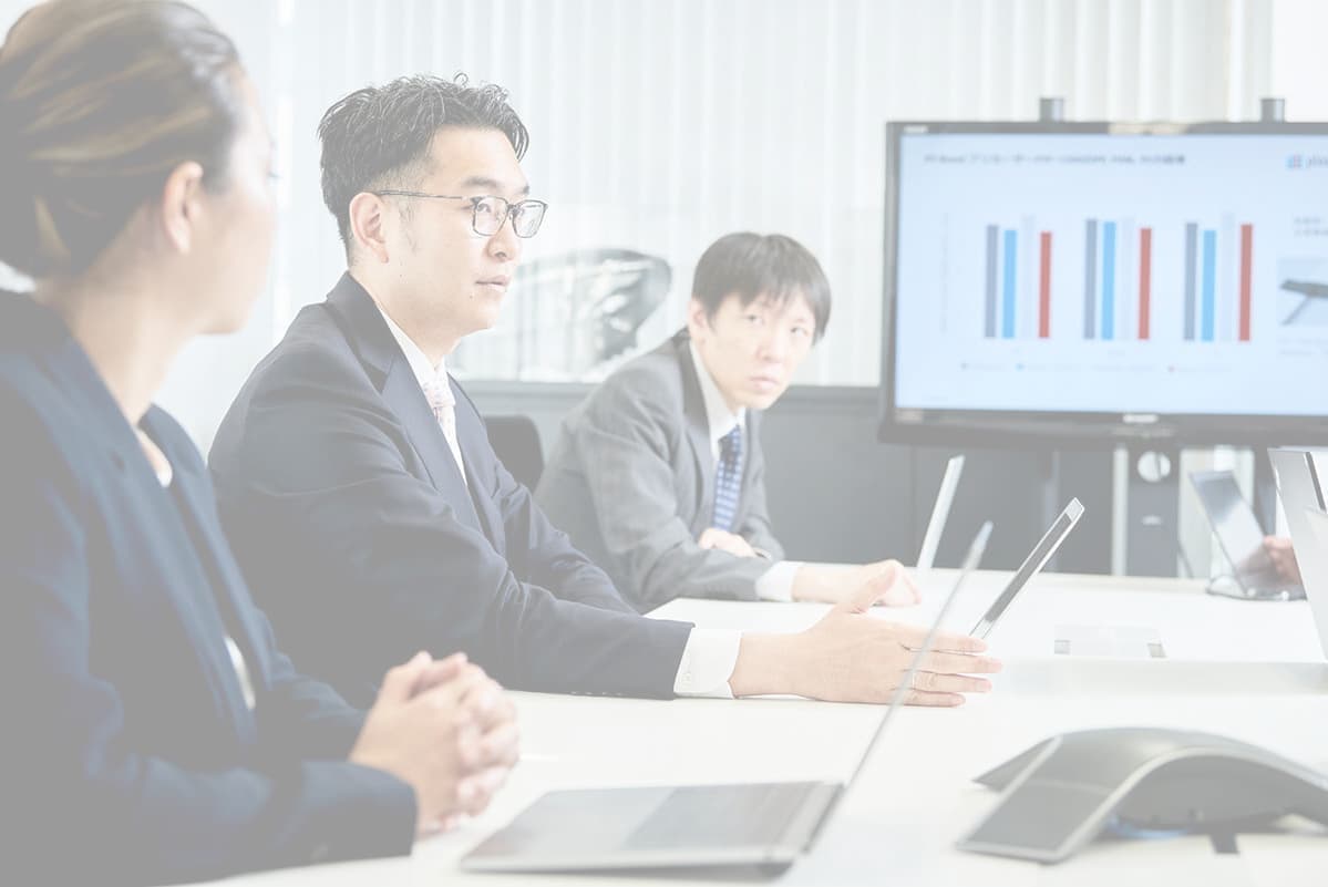 会社員の仕事風景写真