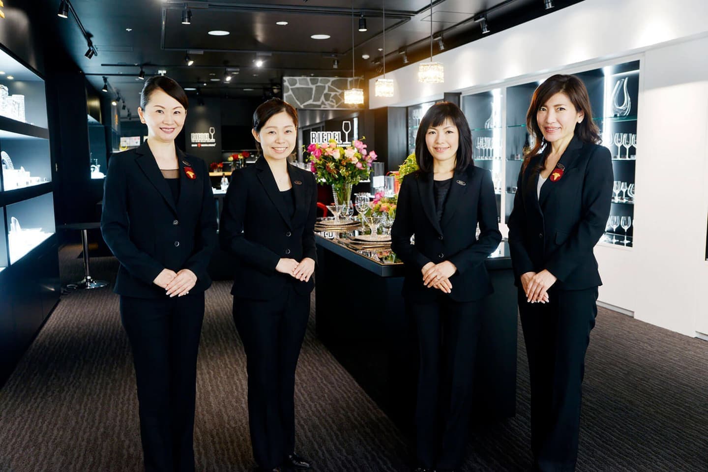 店員の集合プロフィール写真