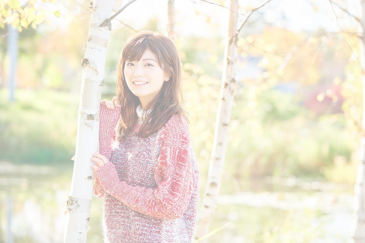 女性モデルのロケ写真撮影