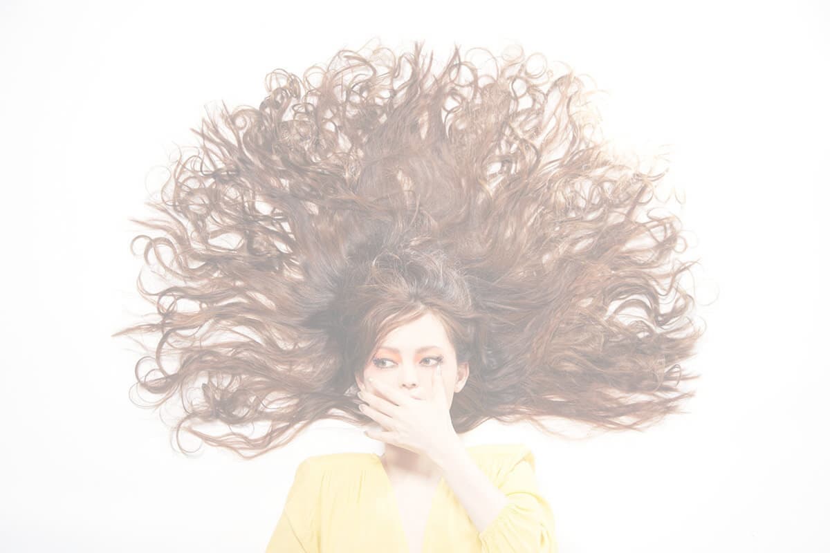 女性モデルのイメージ写真撮影