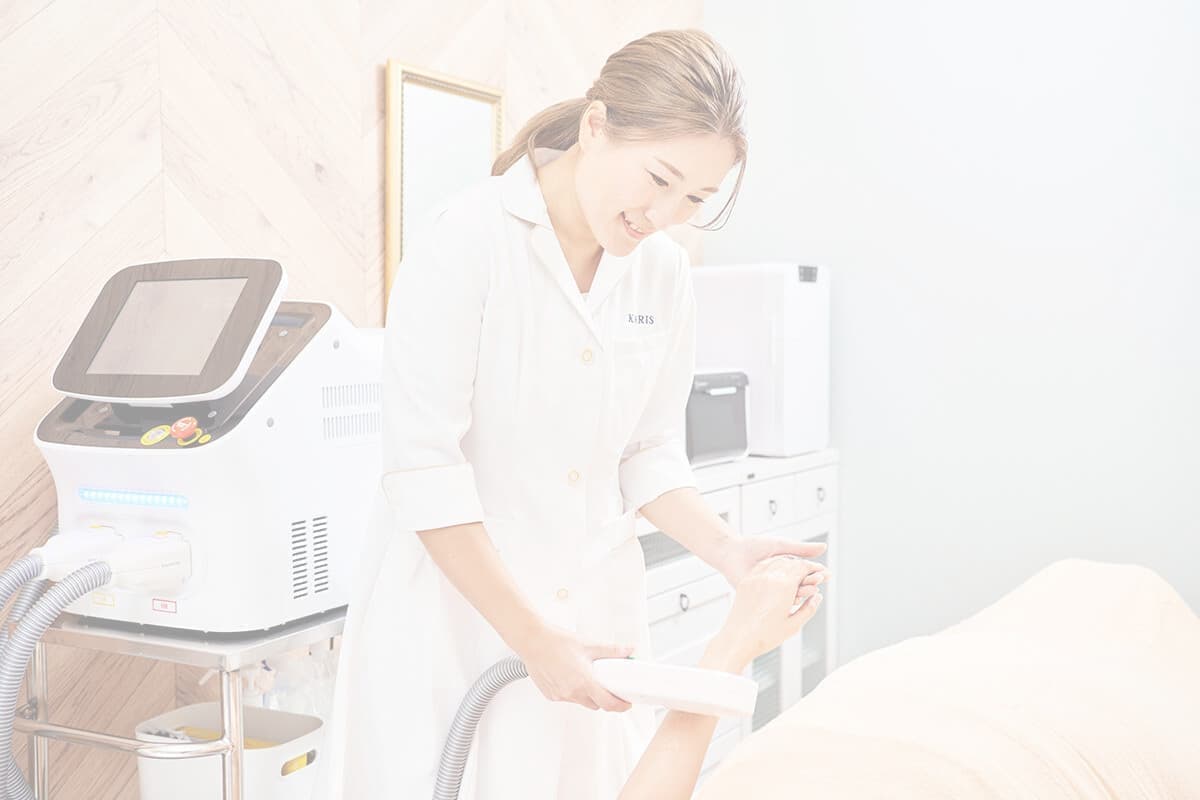 脱毛サロンの施術風景