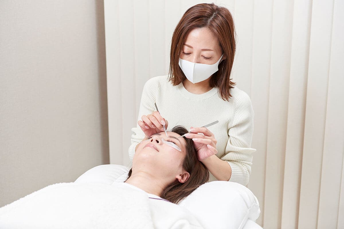 まつげサロンの施術写真