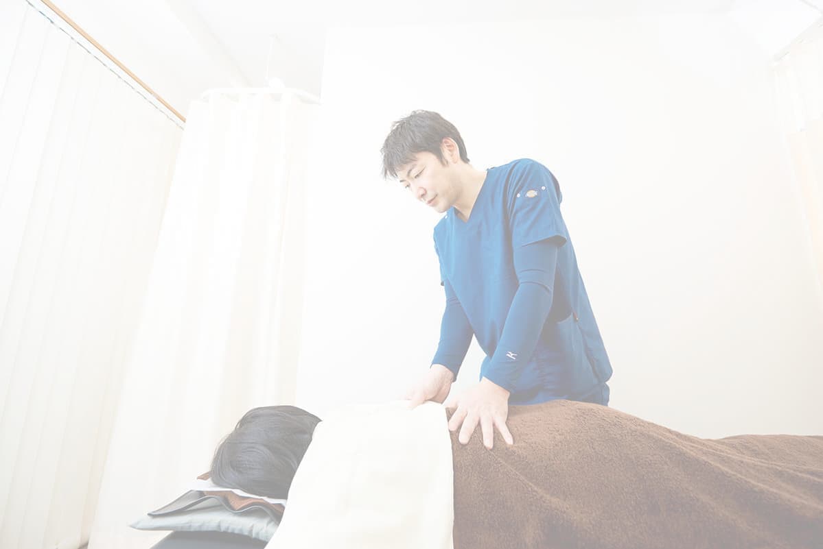整体師の施術写真