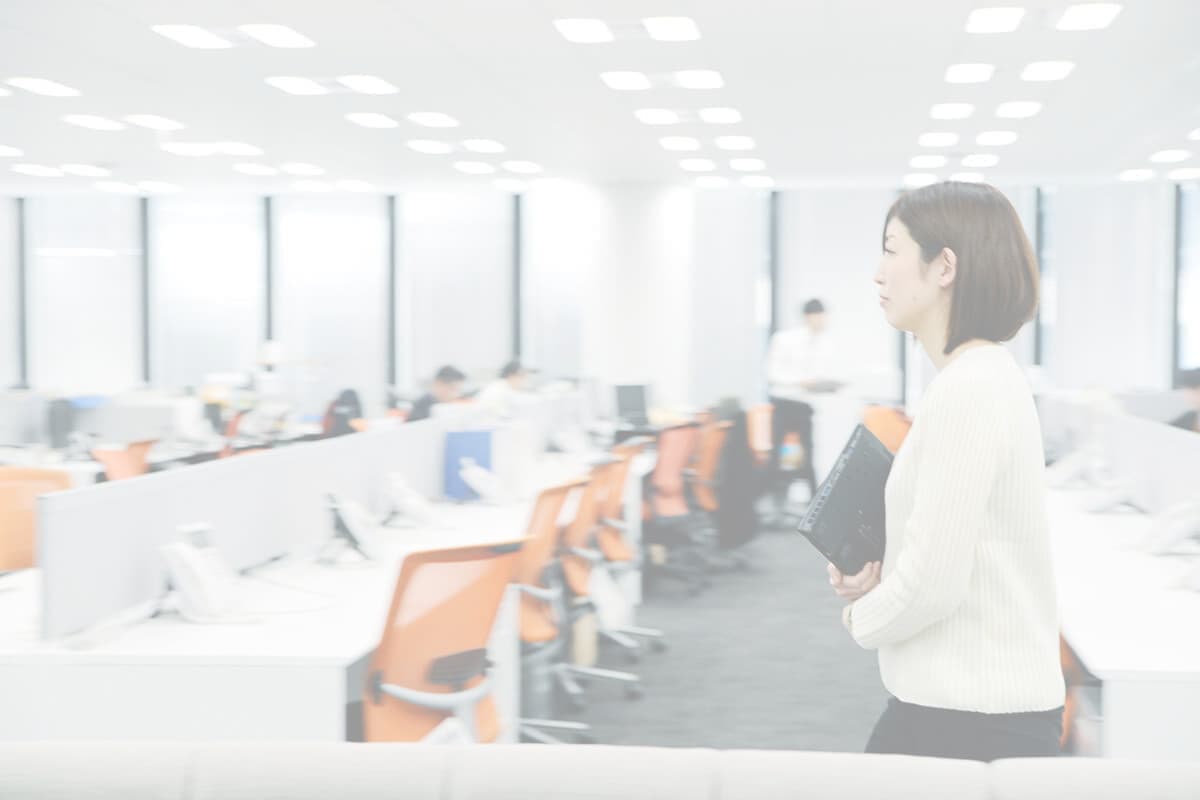 社員の仕事風景写真