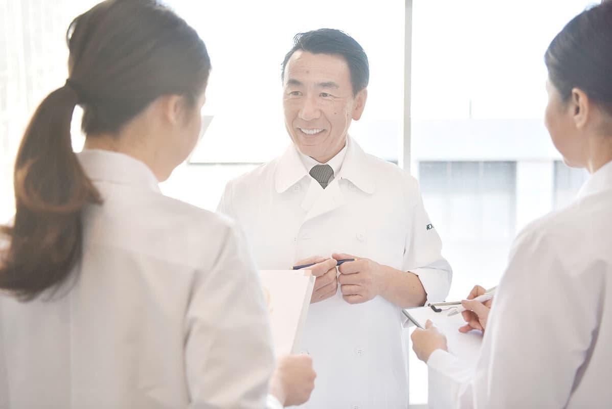 歯科医の打ち合わせ風景