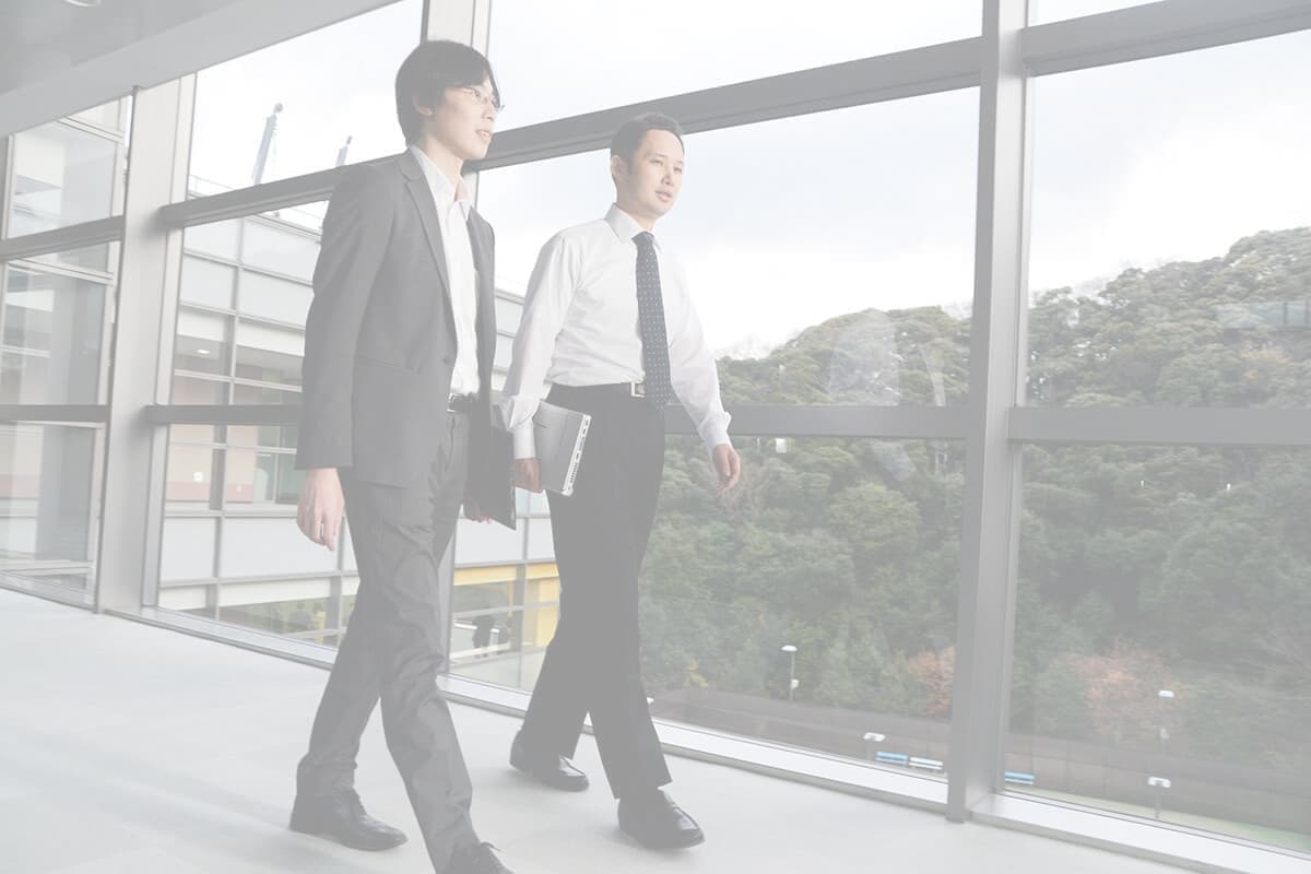 社員の仕事風景写真