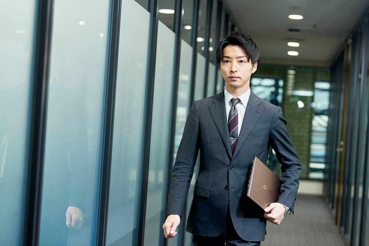 弁護士の仕事風景の写真